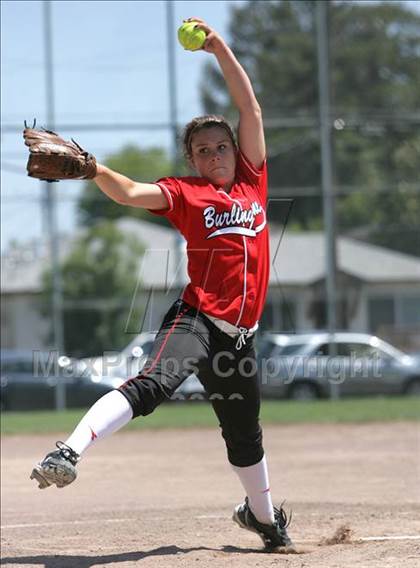 Thumbnail 3 in Notre Dame vs. Burlingame (CIF CCS D3 Playoffs) photogallery.