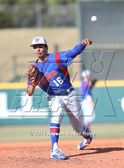 Thumbnail 2 in Chaminade vs. Walton (National High School Invitational)  photogallery.