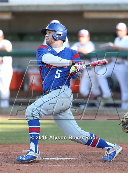 Thumbnail 3 in Chaminade vs. Walton (National High School Invitational)  photogallery.