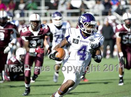 Thumbnail 1 in Tottenville @ Curtis photogallery.