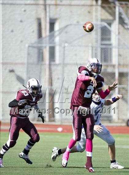 Thumbnail 2 in Tottenville @ Curtis photogallery.