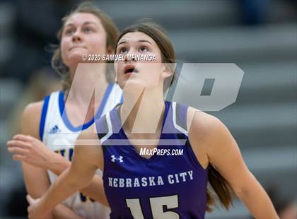 Thumbnail 3 in Nebraska City @ Wahoo photogallery.