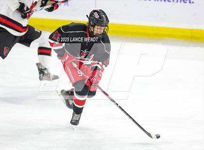 Thumbnail 2 in Steamboat Springs vs. Glenwood Springs (CHSAA 4A Final) photogallery.