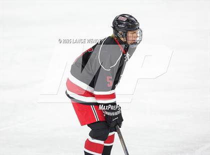 Thumbnail 2 in Steamboat Springs vs. Glenwood Springs (CHSAA 4A Final) photogallery.