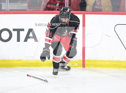 Thumbnail 2 in Steamboat Springs vs. Glenwood Springs (CHSAA 4A Final) photogallery.