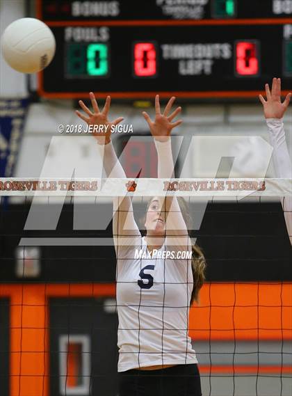Thumbnail 3 in Pleasant Valley @ Roseville photogallery.