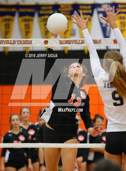 Thumbnail 1 in Pleasant Valley @ Roseville photogallery.