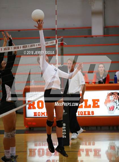 Thumbnail 2 in Pleasant Valley @ Roseville photogallery.