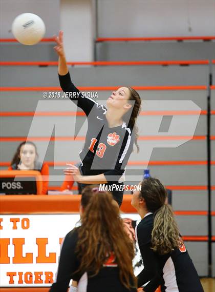 Thumbnail 1 in Pleasant Valley @ Roseville photogallery.