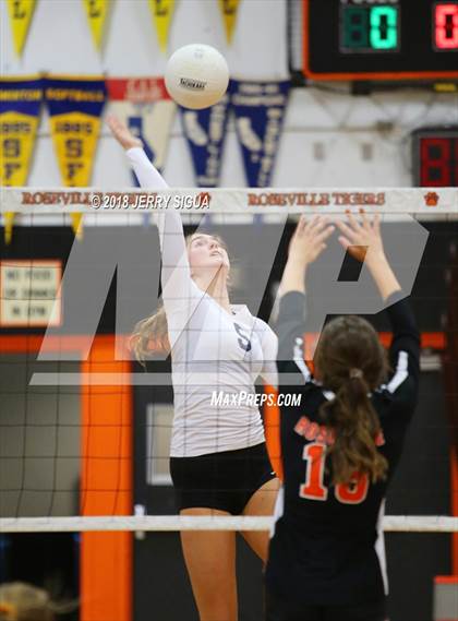Thumbnail 1 in Pleasant Valley @ Roseville photogallery.