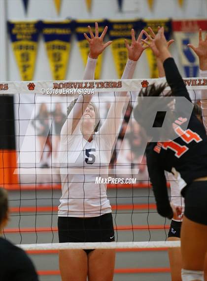 Thumbnail 1 in Pleasant Valley @ Roseville photogallery.