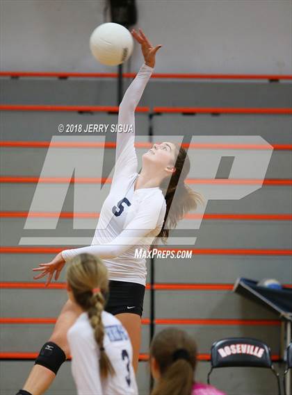 Thumbnail 3 in Pleasant Valley @ Roseville photogallery.
