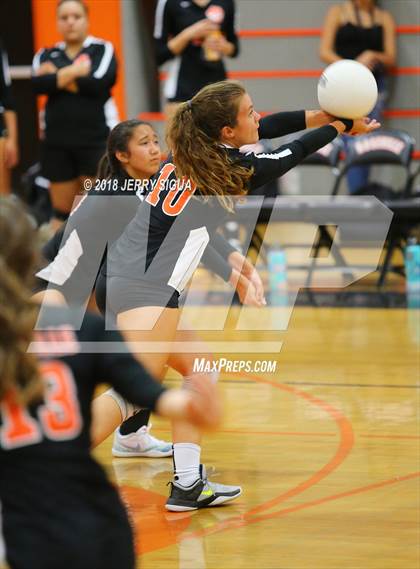 Thumbnail 1 in Pleasant Valley @ Roseville photogallery.