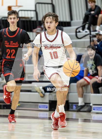 Thumbnail 2 in North vs. Hanford photogallery.