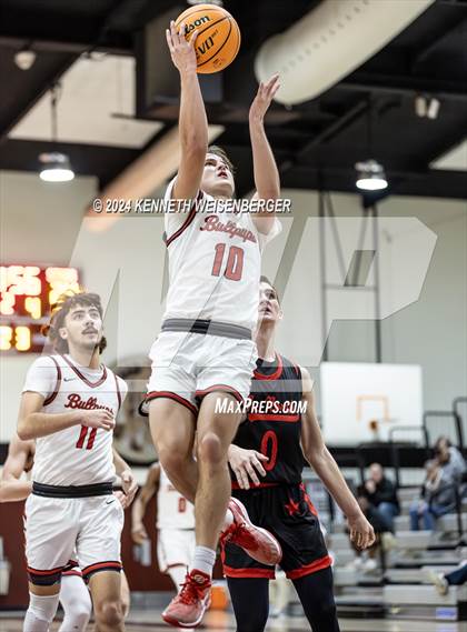 Thumbnail 3 in North vs. Hanford photogallery.
