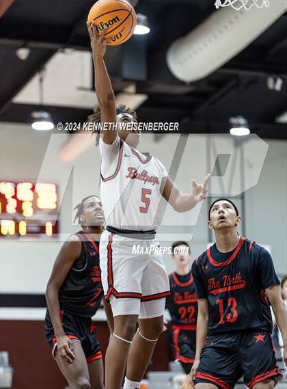 Thumbnail 1 in North vs. Hanford photogallery.