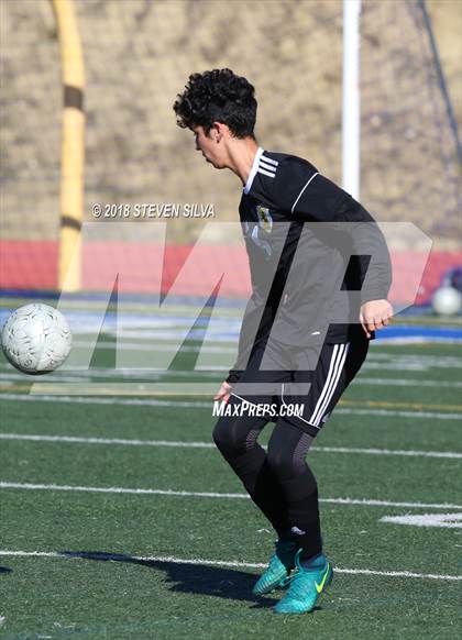 Thumbnail 3 in San Diego vs. San Ysidro (San Diego Holiday Tournament) photogallery.