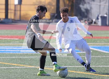 Thumbnail 3 in San Diego vs. San Ysidro (San Diego Holiday Tournament) photogallery.