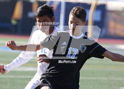 Thumbnail 1 in San Diego vs. San Ysidro (San Diego Holiday Tournament) photogallery.