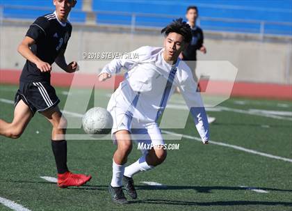 Thumbnail 1 in San Diego vs. San Ysidro (San Diego Holiday Tournament) photogallery.