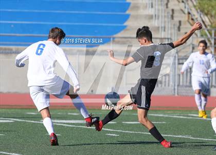 Thumbnail 1 in San Diego vs. San Ysidro (San Diego Holiday Tournament) photogallery.