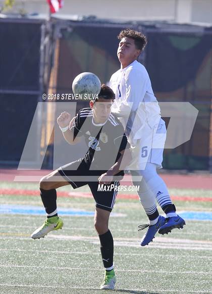 Thumbnail 1 in San Diego vs. San Ysidro (San Diego Holiday Tournament) photogallery.
