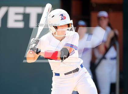 Thumbnail 3 in Bullard vs. Sweeny (UIL 4A Softball Semifinal) photogallery.