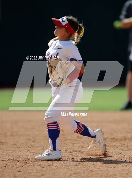 Thumbnail 3 in Bullard vs. Sweeny (UIL 4A Softball Semifinal) photogallery.