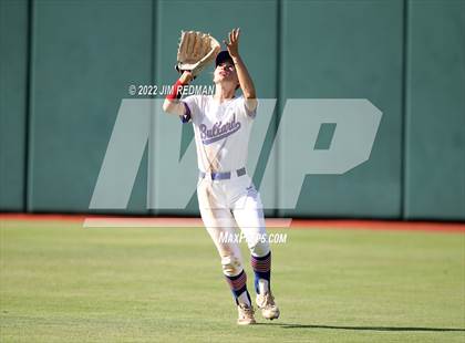 Thumbnail 2 in Bullard vs. Sweeny (UIL 4A Softball Semifinal) photogallery.