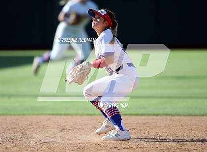 Thumbnail 1 in Bullard vs. Sweeny (UIL 4A Softball Semifinal) photogallery.