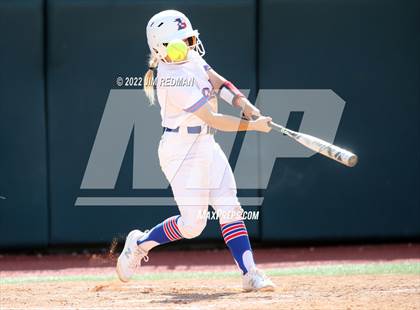 Thumbnail 1 in Bullard vs. Sweeny (UIL 4A Softball Semifinal) photogallery.