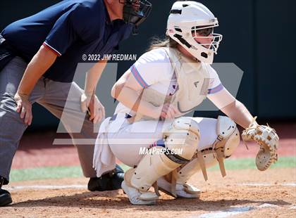 Thumbnail 2 in Bullard vs. Sweeny (UIL 4A Softball Semifinal) photogallery.