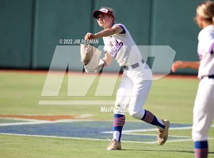 Thumbnail 1 in Bullard vs. Sweeny (UIL 4A Softball Semifinal) photogallery.