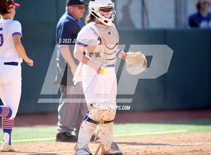 Thumbnail 2 in Bullard vs. Sweeny (UIL 4A Softball Semifinal) photogallery.