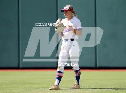 Thumbnail 1 in Bullard vs. Sweeny (UIL 4A Softball Semifinal) photogallery.
