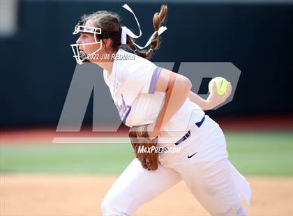 Thumbnail 2 in Bullard vs. Sweeny (UIL 4A Softball Semifinal) photogallery.