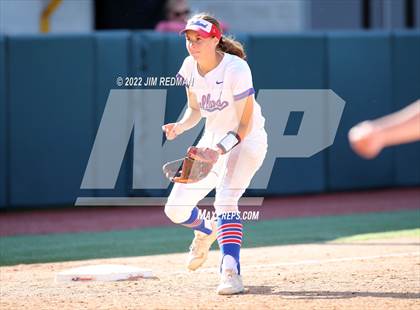 Thumbnail 1 in Bullard vs. Sweeny (UIL 4A Softball Semifinal) photogallery.
