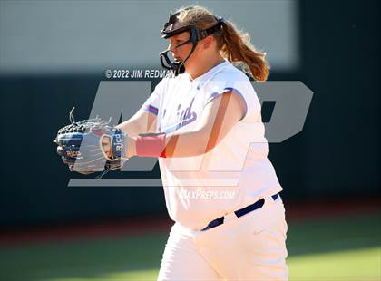 Thumbnail 1 in Bullard vs. Sweeny (UIL 4A Softball Semifinal) photogallery.