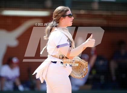 Thumbnail 2 in Bullard vs. Sweeny (UIL 4A Softball Semifinal) photogallery.