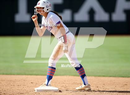 Thumbnail 3 in Bullard vs. Sweeny (UIL 4A Softball Semifinal) photogallery.