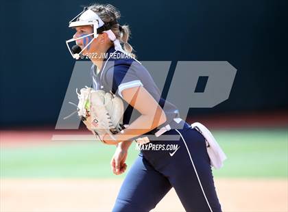 Thumbnail 3 in Bullard vs. Sweeny (UIL 4A Softball Semifinal) photogallery.