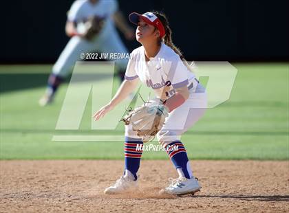Thumbnail 2 in Bullard vs. Sweeny (UIL 4A Softball Semifinal) photogallery.