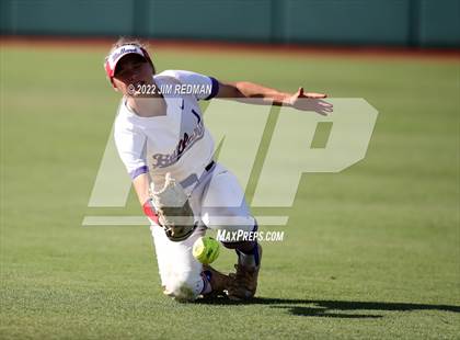 Thumbnail 1 in Bullard vs. Sweeny (UIL 4A Softball Semifinal) photogallery.