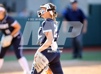 Thumbnail 3 in Bullard vs. Sweeny (UIL 4A Softball Semifinal) photogallery.