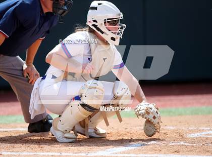 Thumbnail 3 in Bullard vs. Sweeny (UIL 4A Softball Semifinal) photogallery.