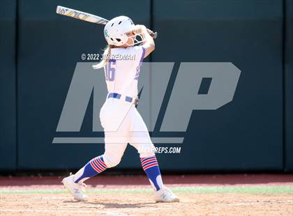 Thumbnail 3 in Bullard vs. Sweeny (UIL 4A Softball Semifinal) photogallery.