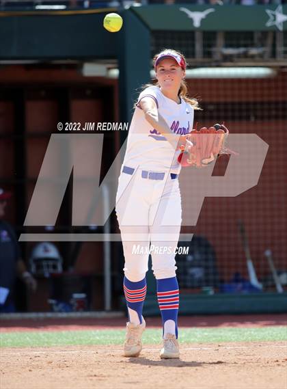 Thumbnail 3 in Bullard vs. Sweeny (UIL 4A Softball Semifinal) photogallery.