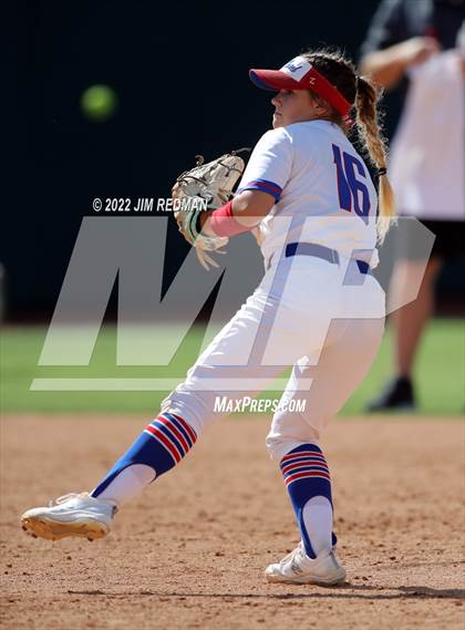 Thumbnail 1 in Bullard vs. Sweeny (UIL 4A Softball Semifinal) photogallery.