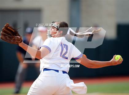 Thumbnail 1 in Bullard vs. Sweeny (UIL 4A Softball Semifinal) photogallery.