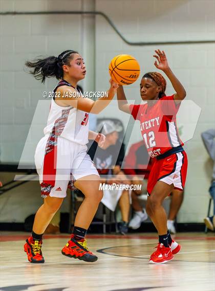 Thumbnail 2 in Seventy-First @ Hoke County photogallery.
